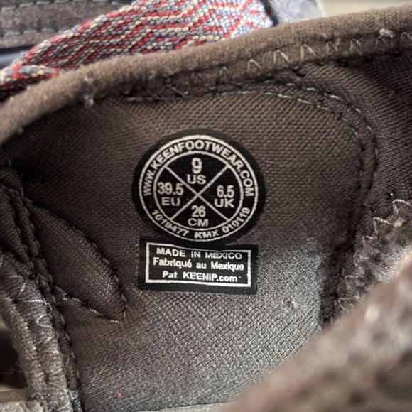 Keen Women's Whisper Sport Outdoor Closed Toe Sandal Stone Bossa Nova SZ 9 - Picture 14 of 14